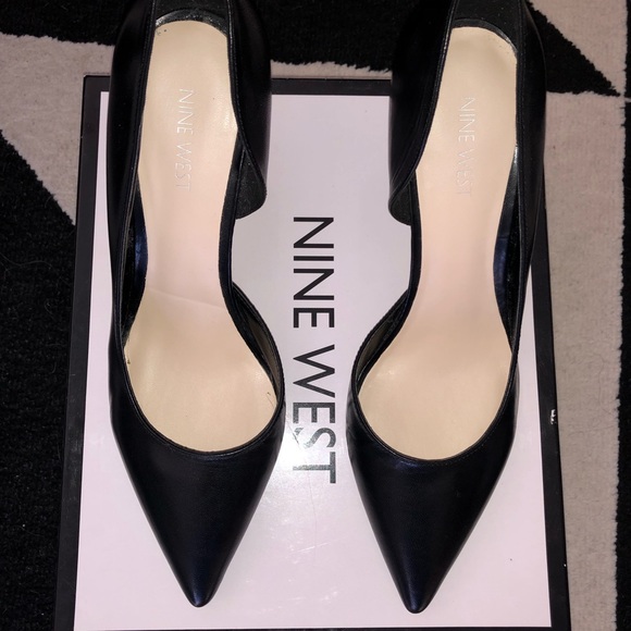 Nine West Black Leather Heels - Picture 2 of 7